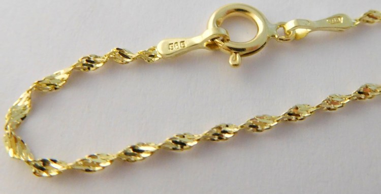 Klenoty Budín Zlatý přívěskový řetízek - TWIST 585/1,65gr 45cm HK6303