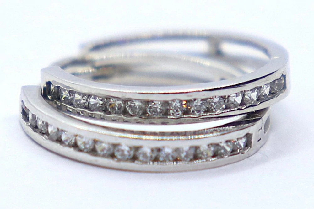 Klenoty Budín Dámské zlaté kruhové náušnice se zirkony z bílého zlata 585/1,50gr HK2410