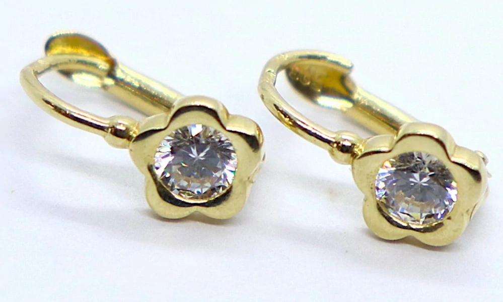 Klenoty Budín Dívčí klasické zlaté náušnice se zirkony na patent 585/1,23gr HK2386