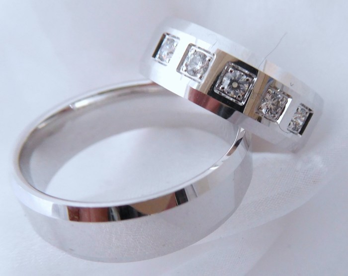 Exkluzivní zlaté snubní prsteny Couple 585/1000 s diamanty 65SCH2