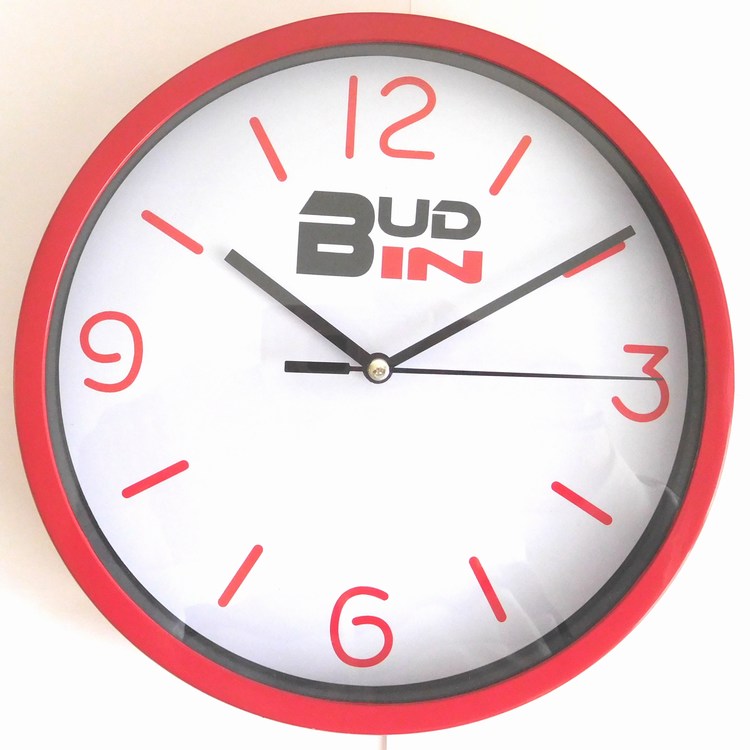 Klenoty Budín Červené nástěnné netikající hodiny s plynulým chodem BUD-IN C1702.2