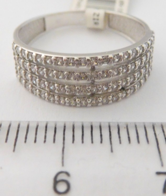 Klenoty Budín Mohutný prsten z bílého zlata posetý mnoha zirkony 585/2,37gr vel. 54 1160741