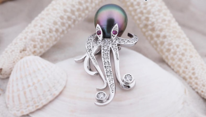 Diamantový náhrdelník "chobotnička" s perlou a diamanty 585/7,15 gr J-31476