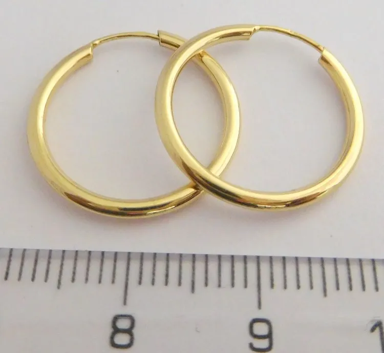 Klenoty Budín Dámské zlaté hladké kruhy ze žlutého zlata průměr 18mm 585/0,53gr H390
