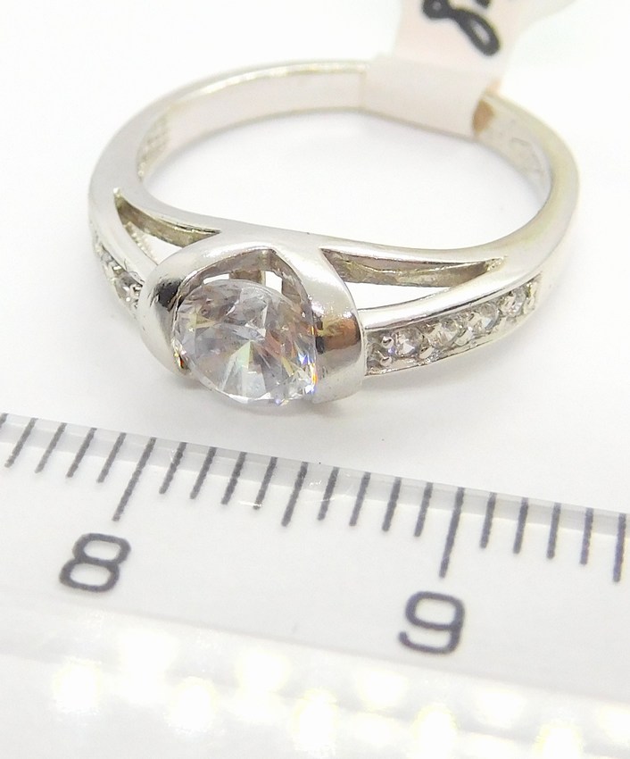 Klenoty Budín Zlatý zásnubní prsten z bílého zlata se zirkony 585/2,30gr vel.48 HK1049