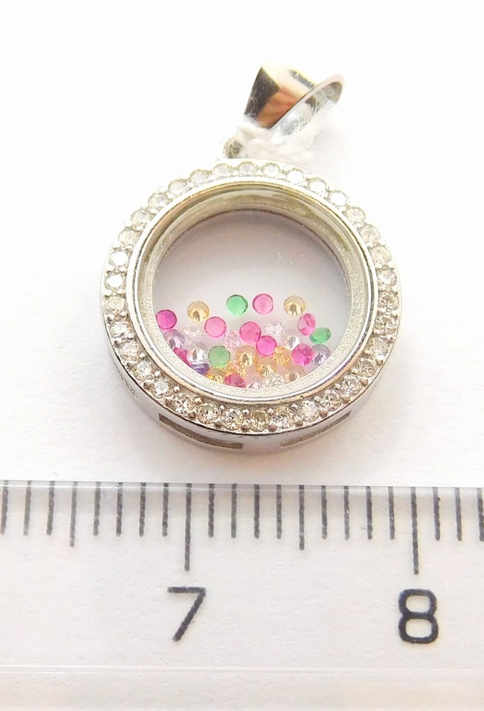 Klenoty Budín Dámský stříbrný přívěsek posetý barevnými zirkony 925/1000 030993100003