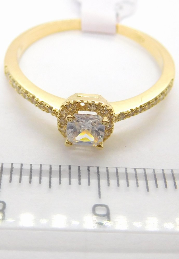 Klenoty Budín Dámský zásnubní zlatý prsten se zirkony 585/2,07gr vel. 61 HK1109