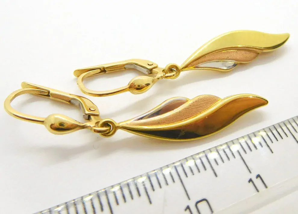 Klenoty Budín Dámské visací náušnice ze tří barev zlata s gravírováním 585/2,48gr HK2235