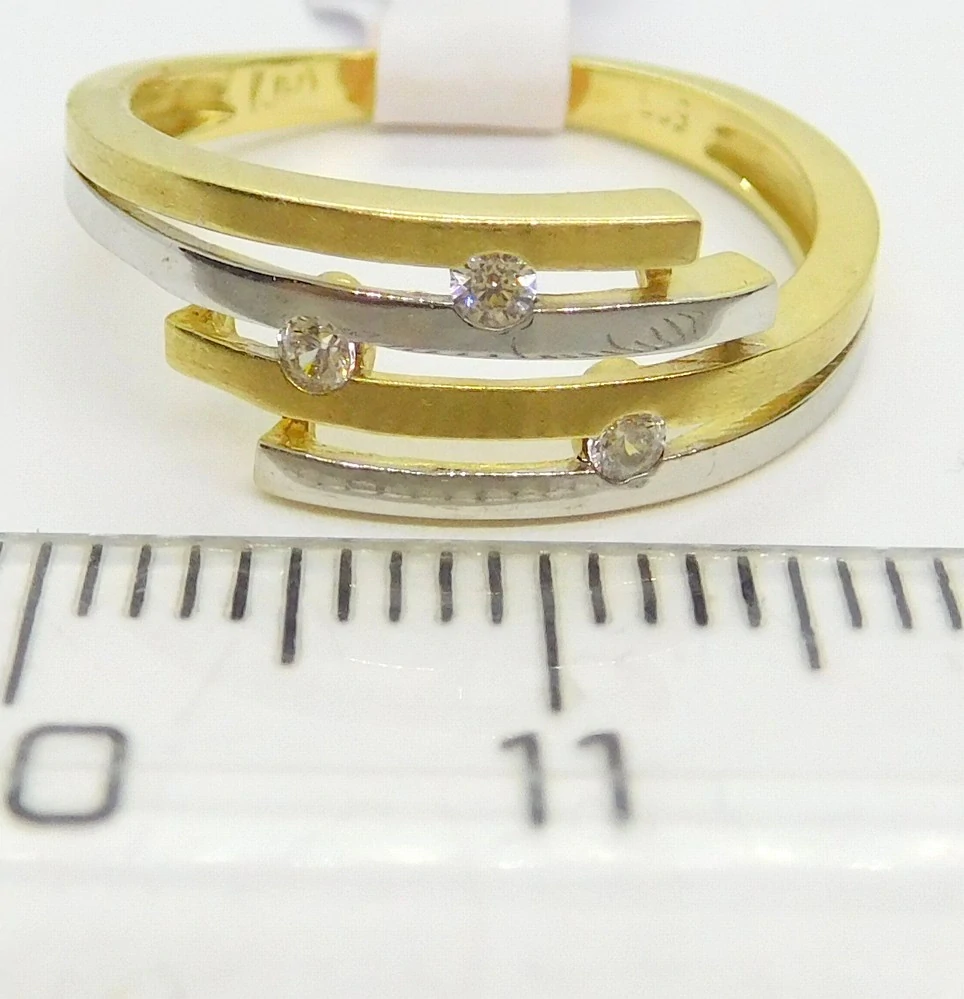 Klenoty Budín Mohutný dámský zlatý prsten se zirkony z bílého a žlutého zlata 585/2,16gr vel. 51 HK1185