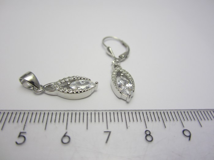 Klenoty Budín Dámská luxusní stříbrná rhodium souprava s čirými zirkony 030402800001