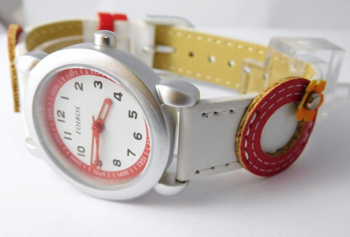 Foibos Dívčí dětské bílo červené hodinky Foibos 2773.2 s motivem kytiček 