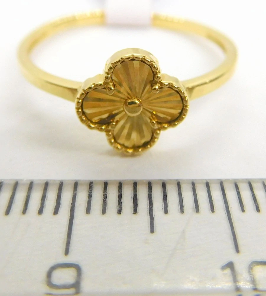 Klenoty Budín Dámský zlatý prsten s gravírováním čtyřlístek pro štěstí  585/1,55gr vel. 56 HK1235