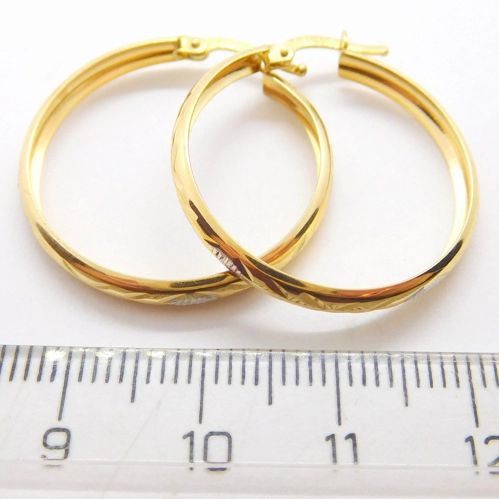 Klenoty Budín Dámské kruhové zlaté náušnice s gravírováním pr. 25mm 585/1,71gr HK2329