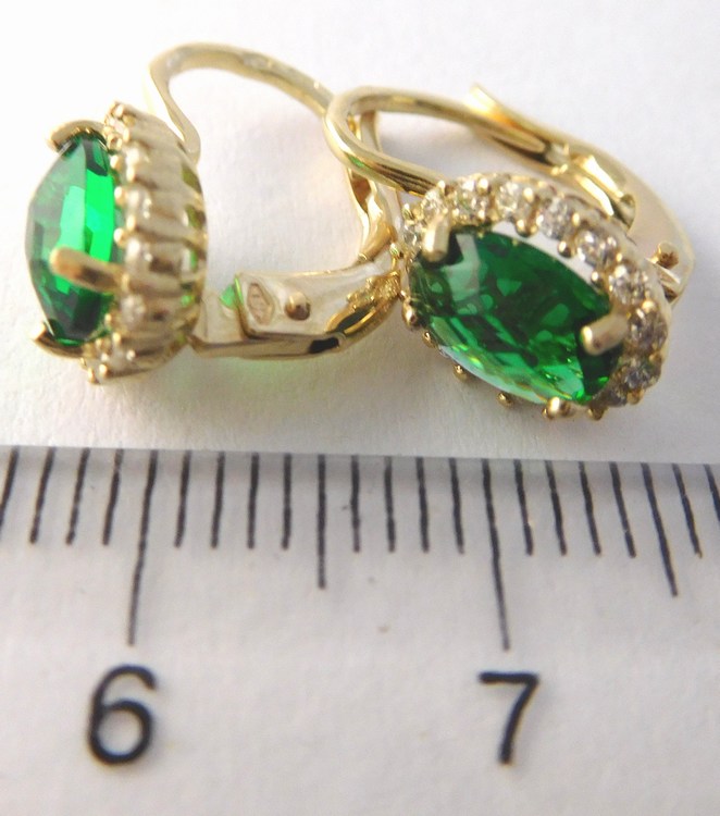 Klenoty Budín Mohutné dámské zlaté náušnice se zelenými smaragdy (2ks) 585/2,47gr HK2316