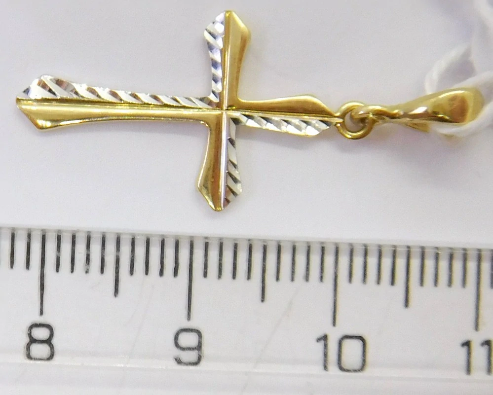 Klenoty Budín Dámský zlatý gravírovaný přívěsek z bílého a žlutého zlata křížek 585/0,89gr HK3257