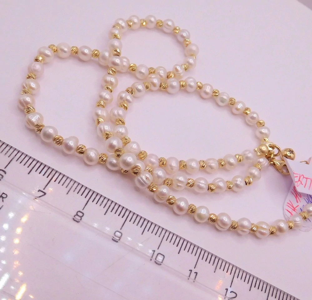 Klenoty Budín Dámský zlatý perlový náhrdelník ze žlutého zlata s perlami 585/3,29gr 42+3cm HK4074