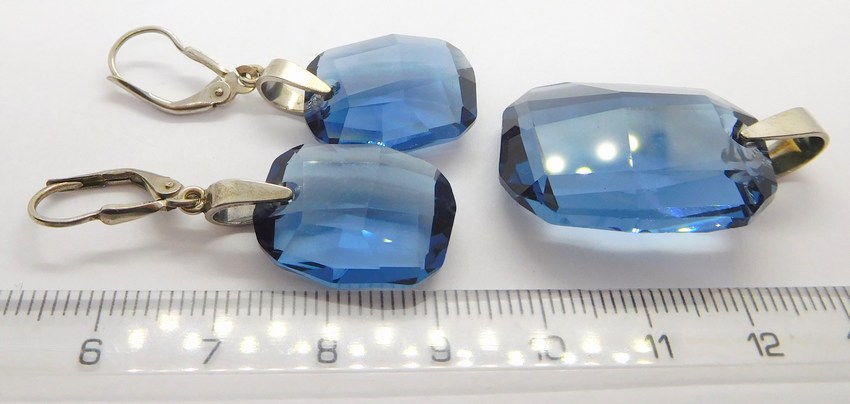 Klenoty Budín Luxusní stříbrná souprava s velkými modrými safíry 925/1000 BS0003