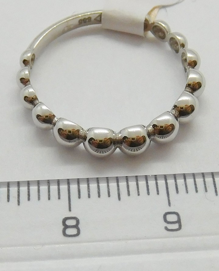 Klenoty Budín Dámský kuličkový zlatý prsten ze bílého zlata 585/1,52gr vel. 53 HK1097