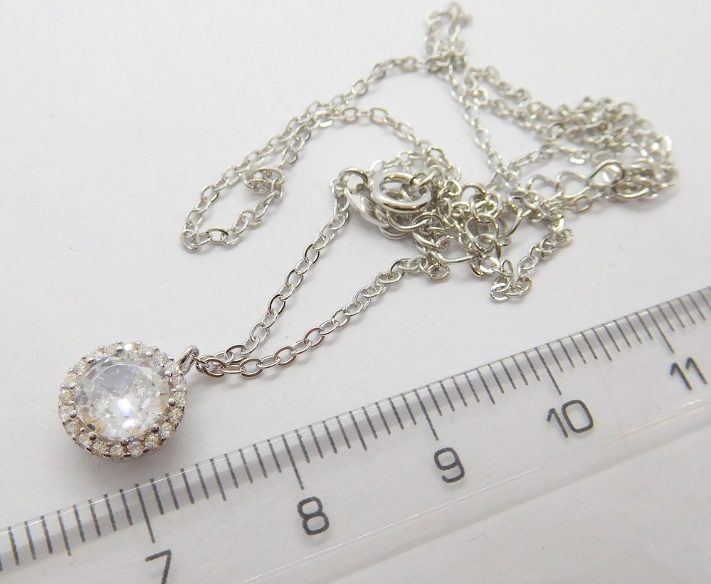 Klenoty Budín Dámský stříbrný náhrdelník se zirkony 925/1000 40+5cm 031113600002