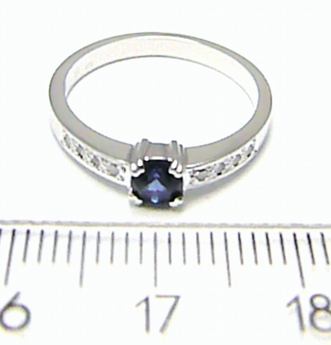 Klenoty Budín Diamantový zásnubní prsten s modrým safírem J-24579-14