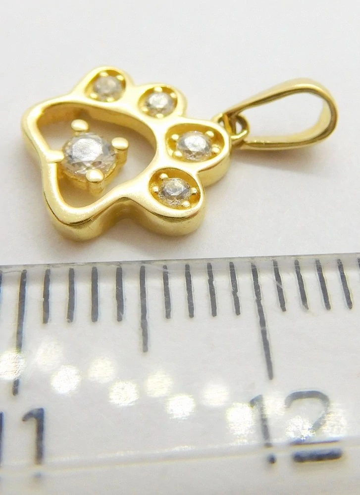 Klenoty Budín Dámský zlatý přívěsek se zirkony TLAPKA se zirkony 585/0,81gr HK3213