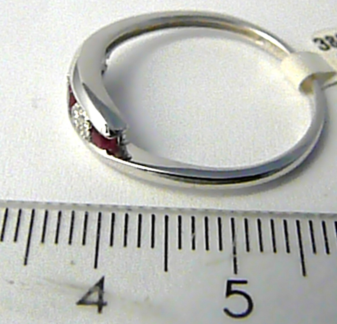 Klenoty Budín Diamantový zlatý prsten z bílého AU s pravými rubíny 3x0,29ct V58 585/2,3gr 3861