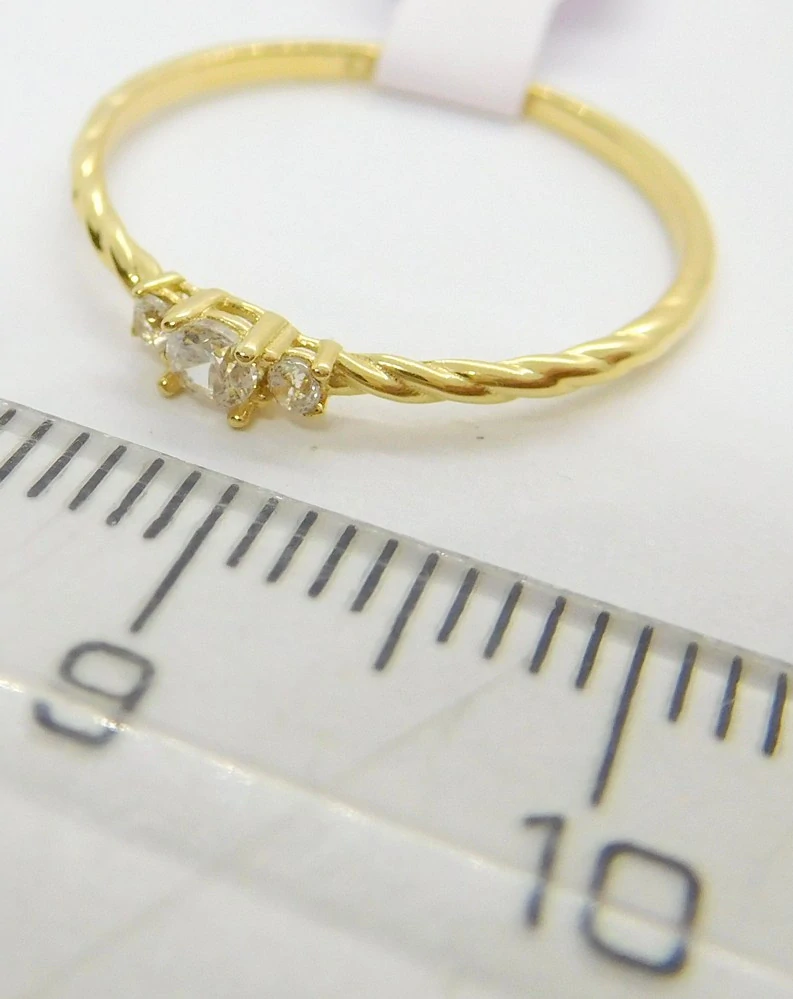 Klenoty Budín Zásnubní dámský zlatý prsten se zirkony 585/0,80gr vel. 54 HK1213