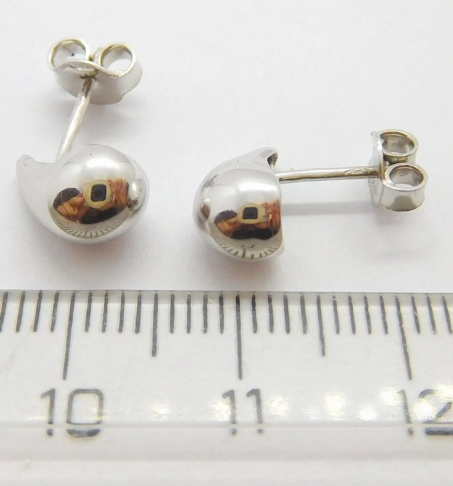 Klenoty Budín Dámské hladké pecičky z bílého zlata KAPKY na puzetku 585/1,81gr HK2338