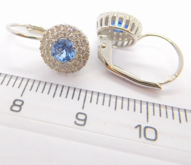 Klenoty Budín Zlaté klasické patentové náušnice s modrými topazy 585/2,45gr HK2039