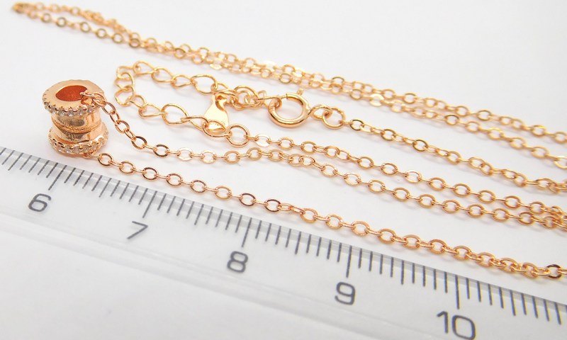 Klenoty Budín Dámský stříbrný růžový náhrdelník s pohyblivým přívěškem se zirkony 925/1000 42+5cm 031116800001