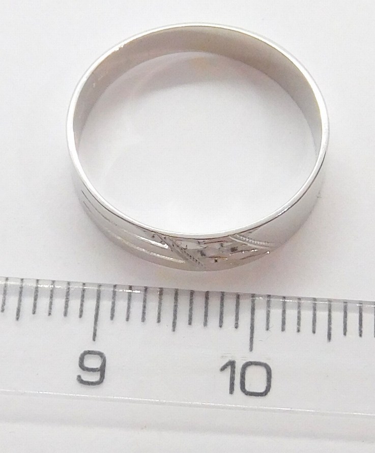 Klenoty Budín Mohutný zlatý prsten z bílého zlata 585/1,39gr vel.50 321040649