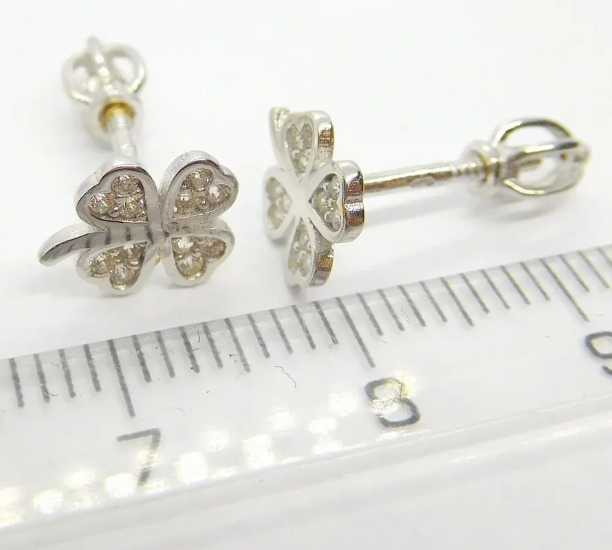 Klenoty Budín Dámské zlaté pecičky čtyřlístek se zirkony bílé zlato 585/1,39gr HK2091