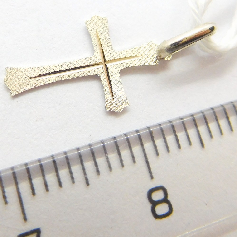 Klenoty Budín Dámský zlatý přívěsek křížek s gravírováním z bílého zlata 585/0,18gr GUPWN-01028