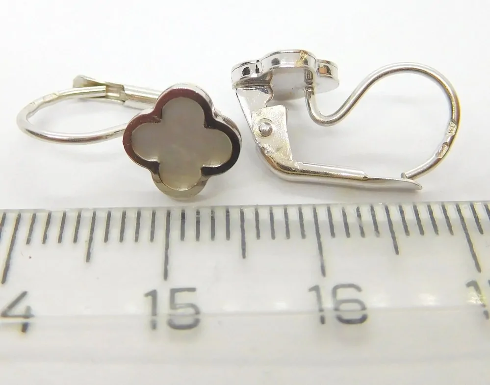 Klenoty Budín Dámské zlaté náušnice v bílém zlatě s perletí 585/1,80gr HK2275