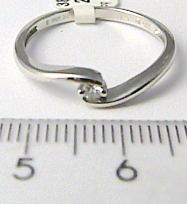 Klenoty Budín  Zásnubní diamantový prsten s diamantem 1ks 0,05ct vel. libovolná 3860019 