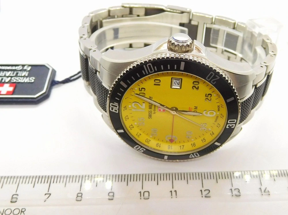 Luxusní pánské vodotěsné hodinky Swiss Millitary Grovana 1616.1176 GMT