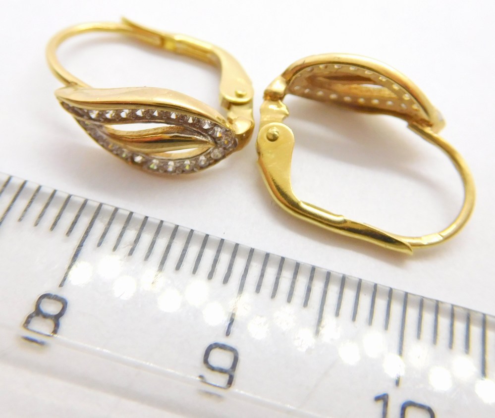 Klenoty Budín Dámské klasické zlaté náušnice se zirkony na patent 585/1,77gr HK2294