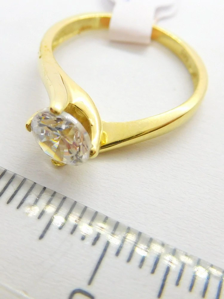 Klenoty Budín Zásnubní dámský zlatý prsten 585/2,15gr vel. 50 HK1231