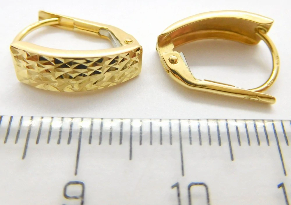 Klenoty Budín Dámské náušnice ze žlutého zlata s gravírováním 585/1,37gr HK2347