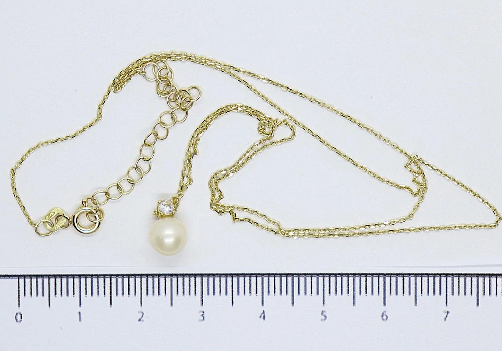 Klenoty Budín Dámský zlatý náhrdelník ze žlutého zlata se zirkonem a perlou 585/1,74gr 42+3cm H4065