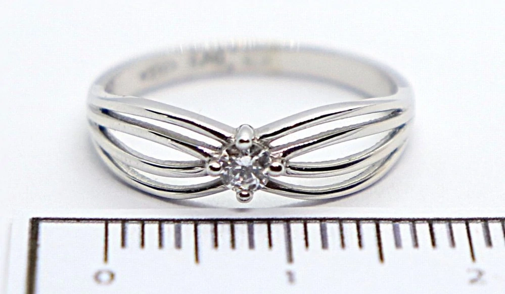 Klenoty Budín Dámský zásnubní prsten z bílého zlata se zirkonem 585/1,73gr vel. 53 HK1245