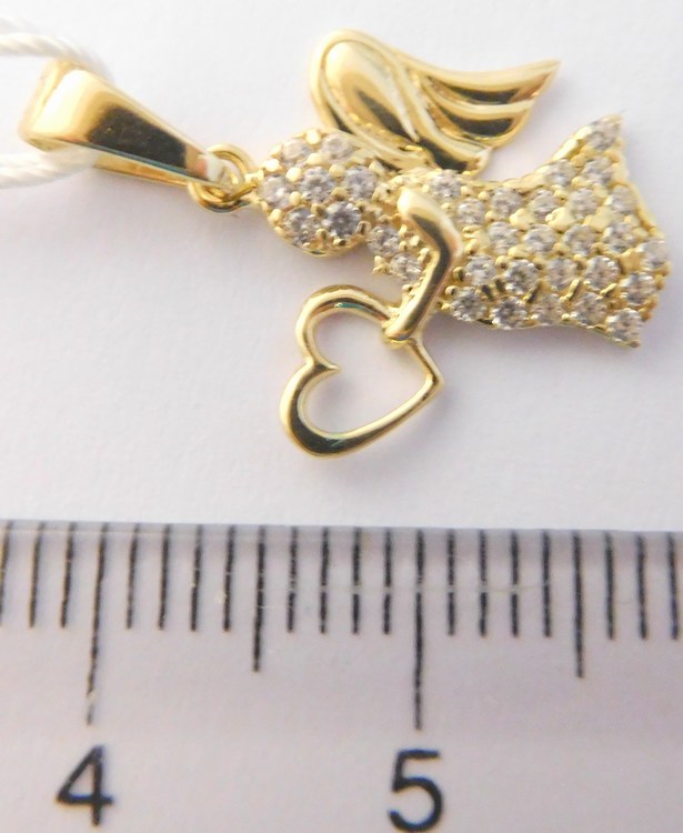 Klenoty Budín Zlatý gravírovaný andělíček posetý zirkony ze žlutého zlata 585/1,10gr HK3224