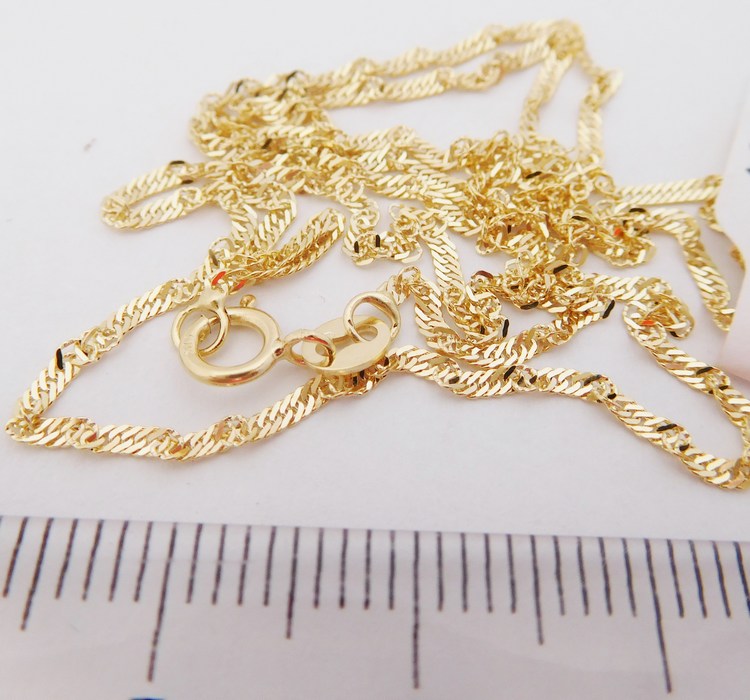 Klenoty Budín Pevný přívěskový zlatý řetízek TWIST 585/2,45gr 55cm HK6307