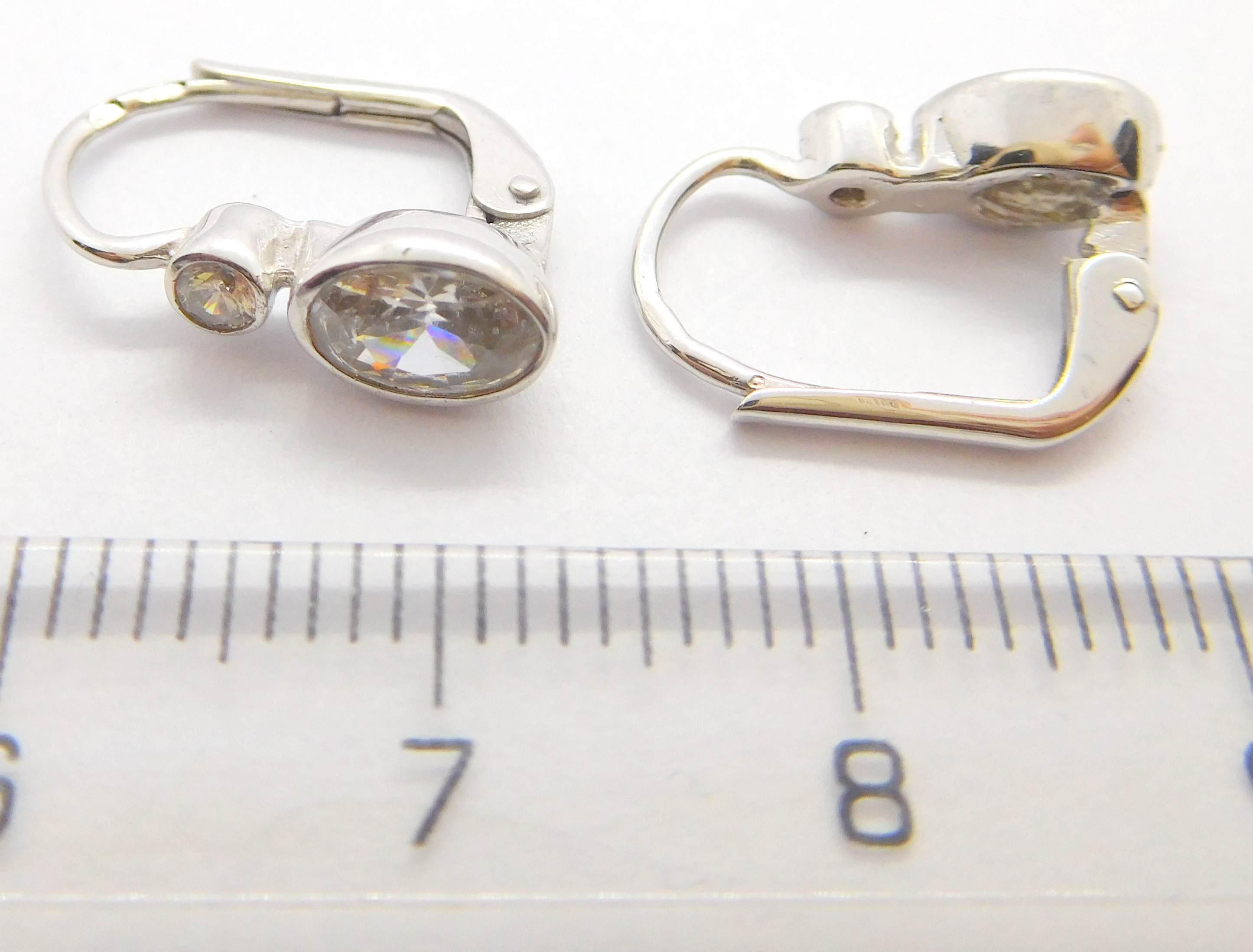 Klenoty Budín Zlaté náušnice z bílého zlata se zirkony 585/2,57gr 6880155