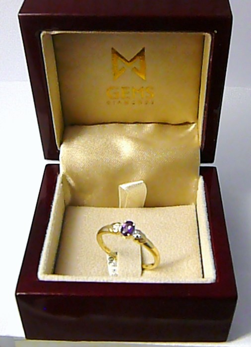 Klenoty Budín Diamantový zlatý prsten s pravým ametystem 585/2,10 gr vel.56 3810455