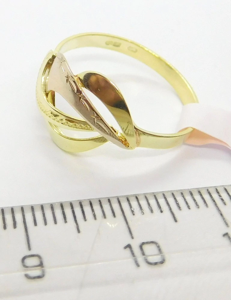 Klenoty Budín Mohutný dámský zlatý prsten ze žlutého a růžového zlata 585/1,84gr vel. 55 HK1198