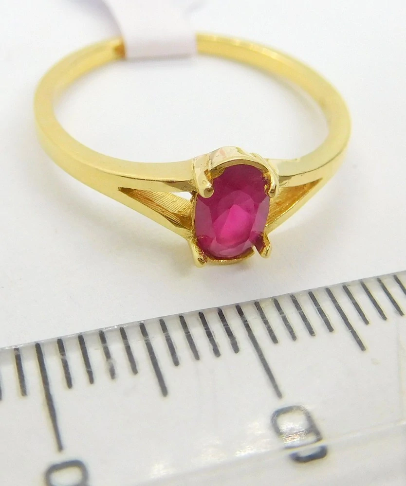 Klenoty Budín Zásnubní dámský zlatý prsten s velkým červeným rubínem 585/1,60gr vel. 54 HK1204