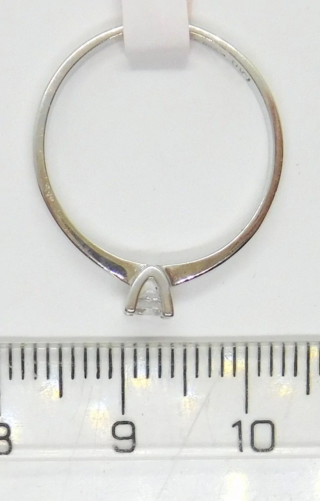 Klenoty Budín Dámský zlatý prsten ze bílého zlata se zirkonem 585/1,54gr vel. 56 HK1224