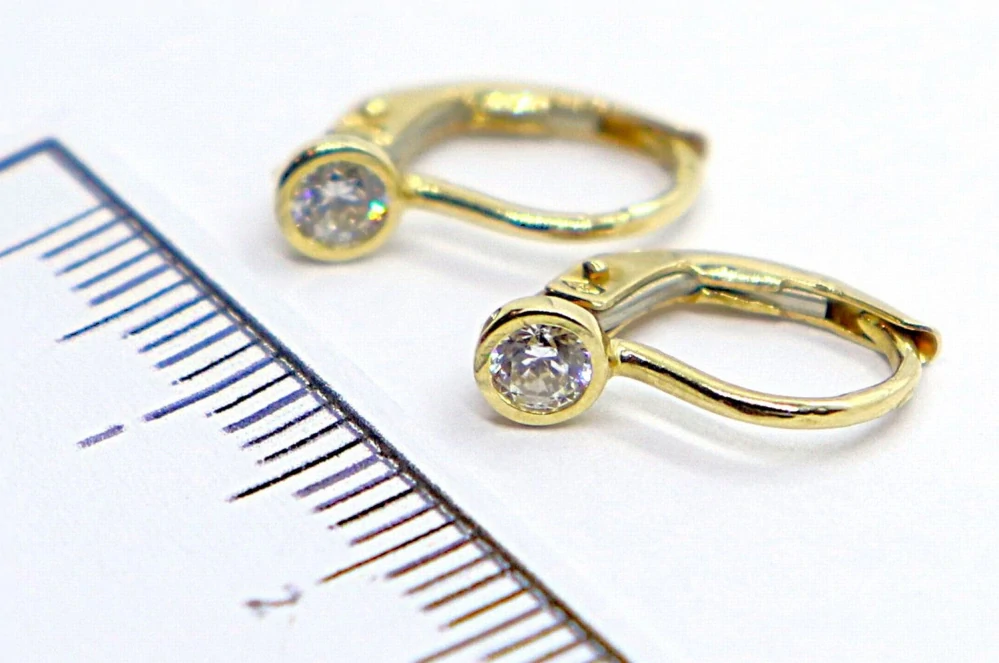 Klenoty Budín Dívčí klasické zlaté náušnice se zirkony na patent 585/1,25gr HK2384