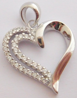 Stříbrné gravírované srdíčko s více zirkony - přívěsek 925/1000 0312306 